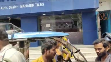 बेतिया: टेंपो चालक से मारपीट, थाने में न्याय की गुहार, वीडियो वायरल