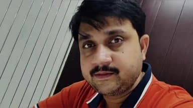 बदायूं: कोड़ा जयकरन गांव के निकट डीसीएम ट्रक ने प्रॉपर्टी डीलर की कार में मारी टक्कर, हुई मौत