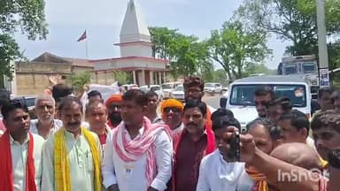 पीरो: रोहतास में प्रधानमंत्री के आगमन को लेकर भोजपुर के माझीयाँव बॉर्डर पर कार्यकर्ताओं का पहुंचा हुजूम