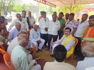 सारंगपुर: राज्यमंत्री गौतम टेटवाल ने सारंगपुर सेवा सदन में सुनी लोगों की समस्याएँ, निराकरण हेतु अधिकारियों को दिए निर्देश