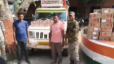 गोपालगंज: काला मटीहनिया गांव के पास पुलिस ने शराब से भरी पिकअप पकड़ी, 958 लीटर शराब के साथ दो तस्कर गिरफ्तार