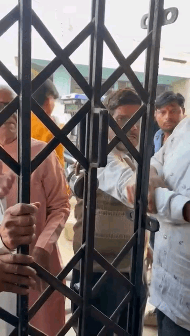 पूरनपुर: माधोटांडा रोड पर दुकान में घुसकर गाली-गलौज और मारपीट का आरोप, वीडियो हुआ वायरल