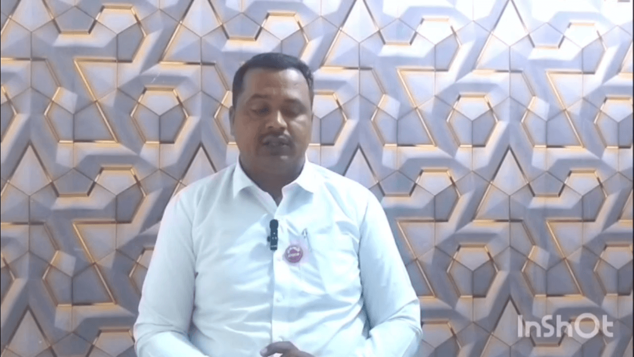 आटपाडी: उस बिलाची रक्कम कर्ज खात्यात वर्ग करता येनार नाही - वकील गणेश जुगदर