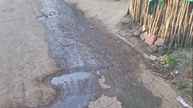 सेगांव के सतावड़ गांव में जल-बिजली का खौफनाक संकट जर्जर स्कूलों से लटकते डरावने तार, करोड़ों की लूट के बाद ग्रामीण नर्क