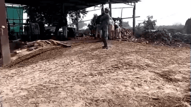 भुसावर: भुसावर इलाके में वन विभाग की टीम ने की कार्रवाई, अवैध आरा मशीन की सीज