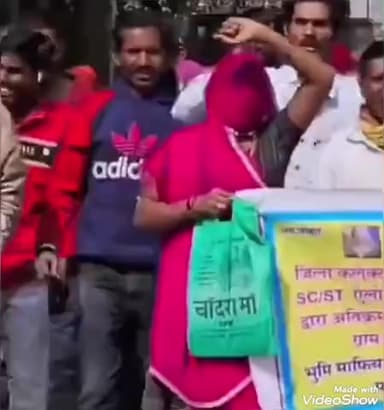 भीनमाल: भीनमाल में एससी एसटी समुदाय ने भूमि पट्टे नहीं मिलने को लेकर धरना प्रदर्शन किया