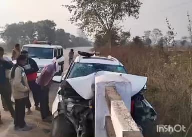 सालेकसा: भीषण रस्ता अपघातात एकाचा मृत्यू चार गंभीर जखमी देवरी रोडवरील  सोनारटोला डोंगरगाव दरम्यान अपघात