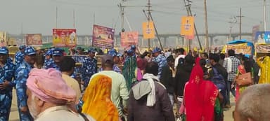 माघमेला प्रयागराज 2026का चौथा स्नान पर्व बसंत पंचमी भारी सुरक्षा व्यवस्था के बीच हुआ सम्पन्न,मेल मे पुलिस बल दिखा सशक्त