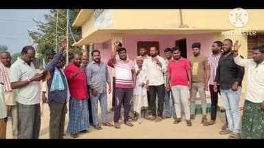 మోత్కూర్: పనకబండ గ్రామంలో పంచాయతీ కార్యాలయానికి పార్టీ రంగం నిరసన తెలిపిన కాంగ్రెస్ నాయకులు