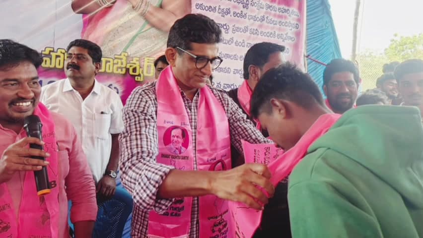 మెట్‌పల్లి: తెలంగాణ ఆత్మగౌరవం, స్వాభిమానం కాపాడిన ఏకైక పార్టీ బీఆర్ఎస్ పార్టీ 
కోరుట్ల ఎమ్మెల్యే డాక్టర్ కల్వకుంట్ల సంజయ్