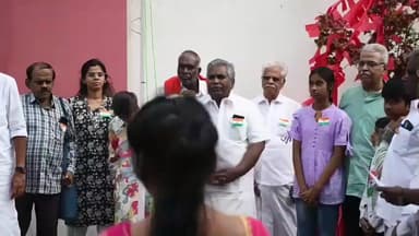 மாம்பலம்: ஊழல் குற்றச்சாட்டுகளுக்கு ஆளாகாத கட்சி கம்யூனிஸ்ட் கட்சி - தலைமை அலுவலகத்தில் தேசியக் கொடி ஏற்றிய பிறகு வீரபாண்டியன் பேட்டி