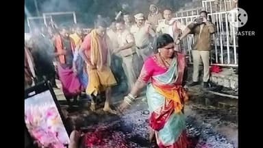 నార్కెట్​పల్లి: చెర్వుగట్టు అగ్నిగుండాల కార్యక్రమంలో నల్లగొండ ఆర్డిఓ అశోక్ రెడ్డి