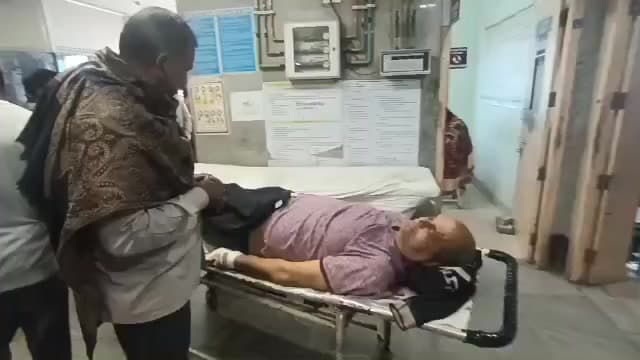 কালনা ২: পাথরঘাটায় পুরনো বিবাদ এর জেরে প্রাক্তন উপ প্রধান ও তার ভাইকে মারধরের অভিযোগ,ঘটনায় এলাকায় উত্তেজনা