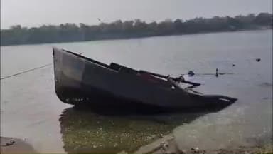 मुदखेड: बासरी शिवारात अवैध वाळू उपसारा करणाऱ्या विरुद्ध कारवाई करत मुदखेड पोलिसांनी  75 लाख 30000 रुपयाचा मध्यमाल केला जप्त