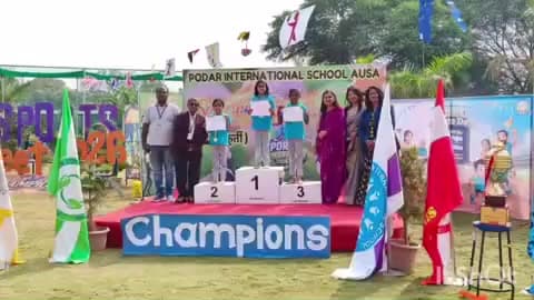 औसा: औशाच्या पोदार शाळेत 'फिट इंडिया' चा मंत्र! विद्यार्थ्यांसह पालकांसाठी क्रीडा महोत्सवाचे आयोजन; उत्स्फूर्त प्रतिसाद
