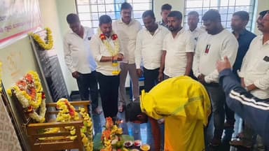 ಆಲೂರು: ಬೈರಾಪುರ ಗ್ರಾಮದಲ್ಲಿ ರಾಜೀವ್ ಗಾಂಧಿ ಸೇವಾ ಕೇಂದ್ರದ ನೂತನ ಕಟ್ಟಡ ಉದ್ಘಾಟಿಸಿದ ಶಾಸಕ ಸಿಮೆಂಟ್ ಮಂಜು