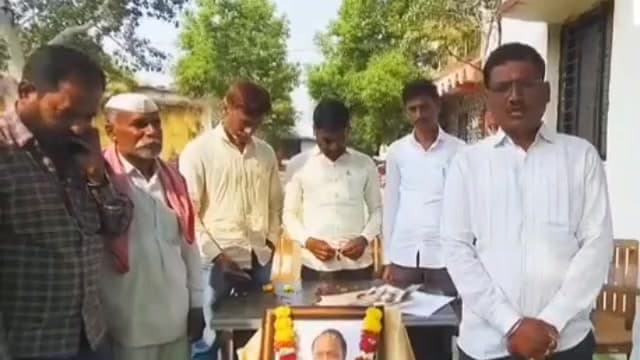 वडवणी: चिंचोटी ग्रामस्थांच्या वतीने अजित पवारांना श्रद्धांजली अर्पण