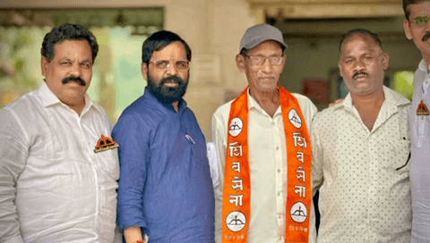 महाड: महाड तालुक्यातील चोचींदे गावचे उबाठा गटातील महाड  पंचायत समितीचे माजी सभापती वसंत बटावले यांचा शिवसेनेत प्रवेश