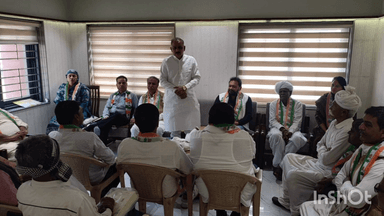 સાંતલપુર: વિશ્રામ ગૃહ ખાતે કોંગ્રેસ દ્વારા સ્થાનિક સ્વરાજ્યની ચૂટણીને લઈને અગત્યની બેઠક યોજાઇ