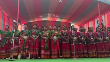 দুধনৈ: ৰংজুলিৰ কাৰ্তিক চন্দ্ৰ ৰাভা ক্ষেত্ৰত তিনি দিনীয়া বৰ্ণাঢ্য কাৰ্যসূচীৰে অনুষ্ঠিত দুধনৈ পূৰ্বাঞ্চল ৰাভা সমাজৰ অধিৱেশন