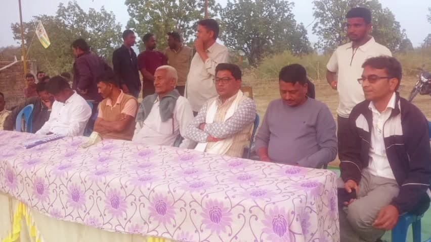 परसवाड़ा: बुढ़िया गांव में BPL क्रिकेट प्रतियोगिता का समापन, बुढ़िया गांव 11 ने परसवाड़ा 11 को हराकर जीता खिताब