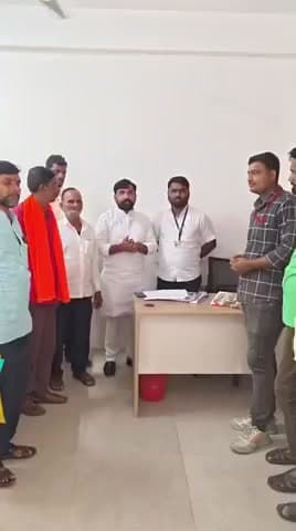 नायगाव-खैरगाव: मजूर व कामगार यांच्या कल्याणकारी योजनेमध्ये कुणीही दलाली अथवा कमिशन देऊ नये - प्रहार नेते गजानन चव्हाण यांचे आवाहन