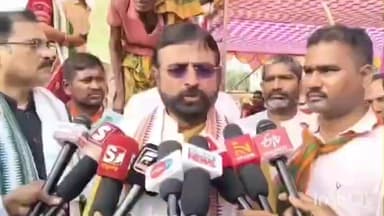 ବେଗୁନିଆ: ବେଗୁନିଆ ମିନି ଷ୍ଟାଡିଅମରେ ଜନ ଜାଗରଣ କାର୍ଯ୍ୟକ୍ରମରେ ରାଜ୍ୟରେ ହେଉନି କଟନୀ ଛଟନୀ କହିଲେ ରାଜ୍ୟ ବିଜେପି କୃଷକ ମୋର୍ଚ୍ଚା ସଭାପତି