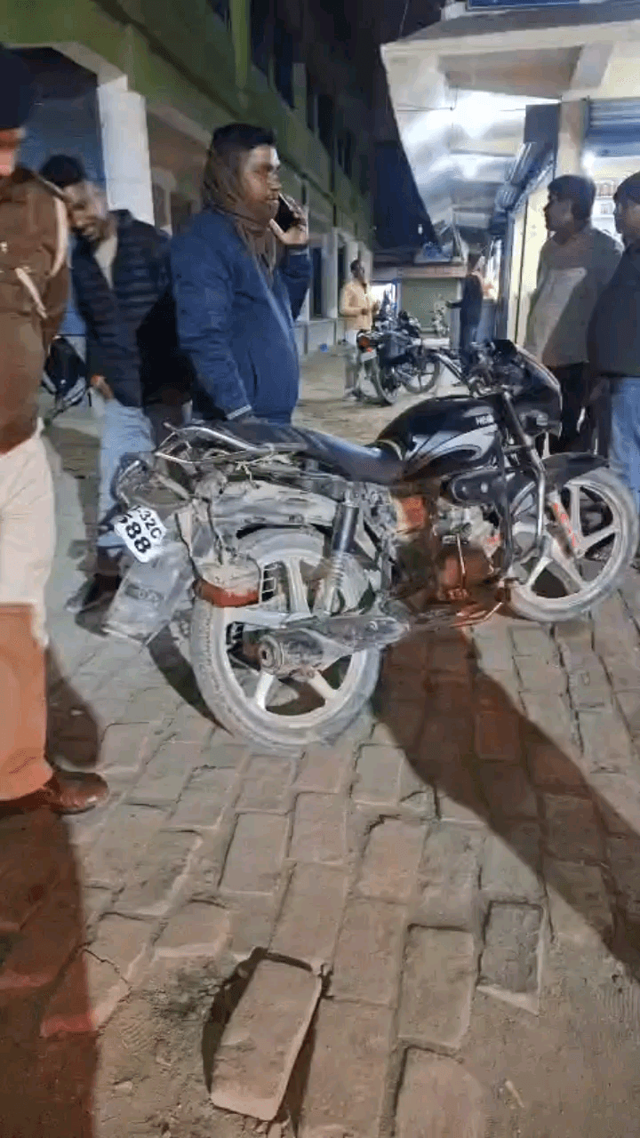 नगरा में ट्रक की चपेट में आने से बाइक सवार युवक घायल,ट्रक चालक ट्रक लेकर हुआ फरार