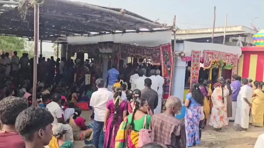 ஓட்டப்பிடாரம்: அய்யனார்புரம் ஸ்ரீ பச்சை பெருமாள் அய்யனார் பச்சை வடிவ அம்பாள் ஆலய மகா கும்பாபிஷேக விழா ஏராளமான பக்தர்கள் பங்கேற்பு