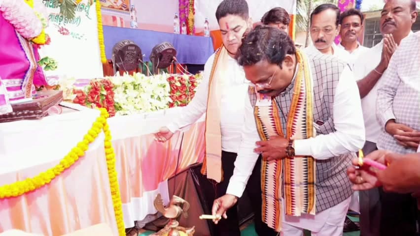 ପୋଲସରା: ରୁମାଗଡ଼ ସରକାରୀ ଉଚ୍ଚ ପ୍ରାଥମିକ ବିଦ୍ୟାଳୟର ବାର୍ଷିକ ଉତ୍ସବ, ଯୋଗଦେଲେ ମନ୍ତ୍ରୀ ଗୋକୁଳାନନ୍ଦ ମଲ୍ଲିକ