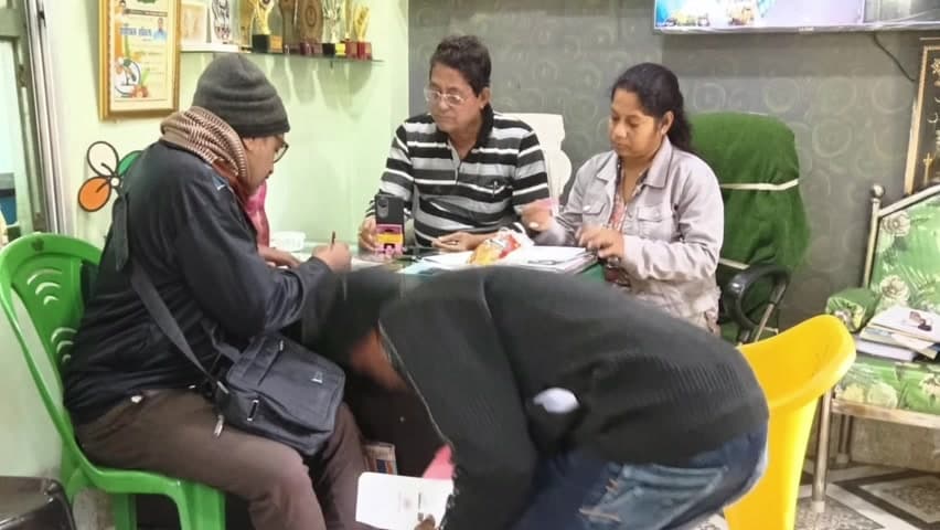 চণ্ডীতলা ১: চণ্ডীতলা ২ নম্বর পঞ্চায়েত সমিতির সভাপতির বাড়ির অফিসে ‘জনতার দরবার’