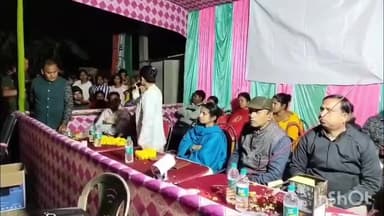 বাগদা: বিজেপি ছেড়ে  ৪০ টি পরিবার নিয়ে তৃণমূলে যোগ দিলো প্রাক্তন পঞ্চায়েত সদস্য ।