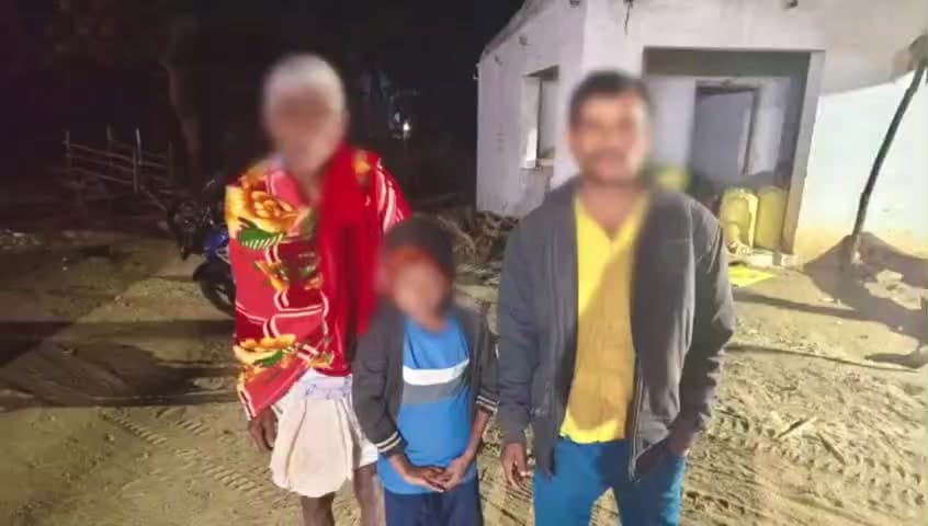 मोहखेड़: हीरावाड़ी में मानसिक रूप से अस्वस्थ बालक भटका, 112 डायल ने मदद कर पहुंचाया घर