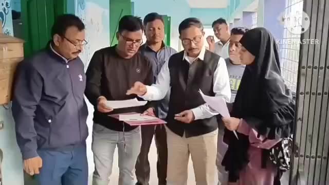 ডায়মন্ডহারবার ১: নেত্রা হাই স্কুলের এক ছাত্রীর এডমিট এর ব্যবস্থা করল অভিষেক বন্দ্যোপাধ্যায়।