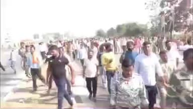 अर्धापूर: नांदेड नागपूर महामार्गावर भुयारी मार्गाच्या रस्त्यासाठी दाभड परिसरातील नागरिकांचे दाभड रोडवर रास्ता रोको आंदोलन