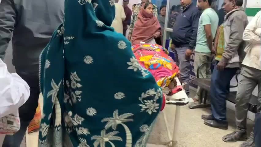 बड़हिया: लखीसराय: ट्रैक्टर और ऑटो की टक्कर में चार लोग जख्मी