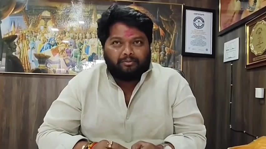 माढा: शेतकऱ्यांच्या समस्या सोडवण्याचे काम हे त्या काळात प्राधान्याने केले जाईल : जिल्हा परिषद सदस्य पृथ्वीराज सावंत