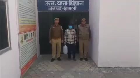 ऊन: गागौर मिल के समीप ऊन-हथछोया मार्ग पर भट्टे के पास कच्ची शराब लेकर खड़े व्यक्ति को पुलिस ने किया गिरफ्तार