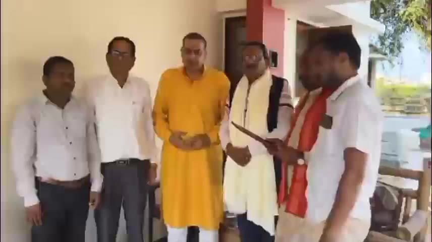 बिरसा: अटल बिहारी वाजपेयी जी की जन्म शताब्दी पर बैहर विधानसभा के अर्जुन जायसवाल 'अटल कार्यकर्ता' सम्मान से सम्मानित