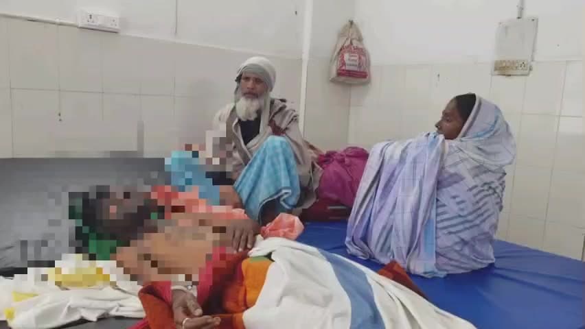 पिपराही: पत्नी पर पति को नापसंद करने और जान से मारने की नीयत से गर्म तेल फेंकने का आरोप, पति जिंदगी और मौत के बीच