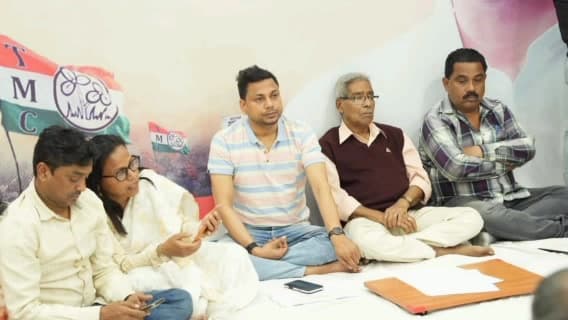 ডায়মন্ডহারবার ২: ডায়মন্ড হারবার বিধানসভা এলাকায় বিভিন্ন অঞ্চলের বুধ ভিত্তিক সাংগঠনিক আলোচনা সভায় উপস্থিত বিধায়ক
