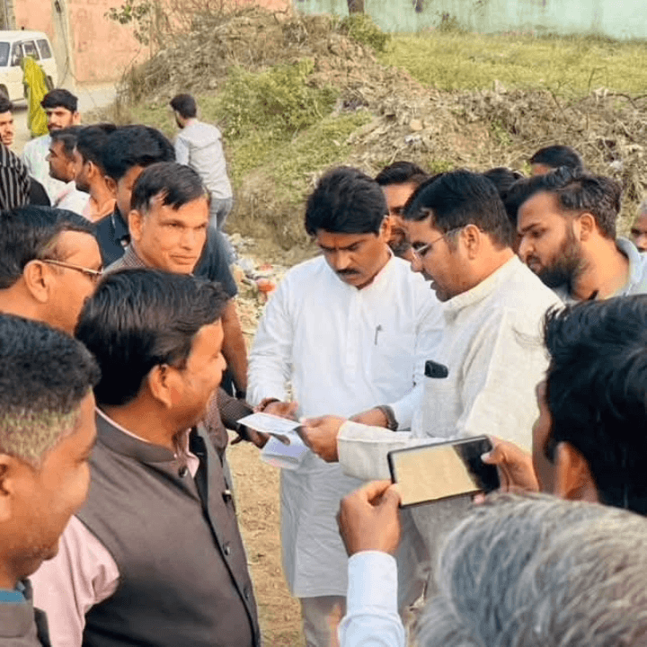 अवंतिपुर बड़ोदिया: ग्राम अवंतीपुर बड़ोदिया में खेल मैदान की मांग, प्रशासन ने शीघ्र प्रक्रिया शुरू करने का दिया आश्वासन