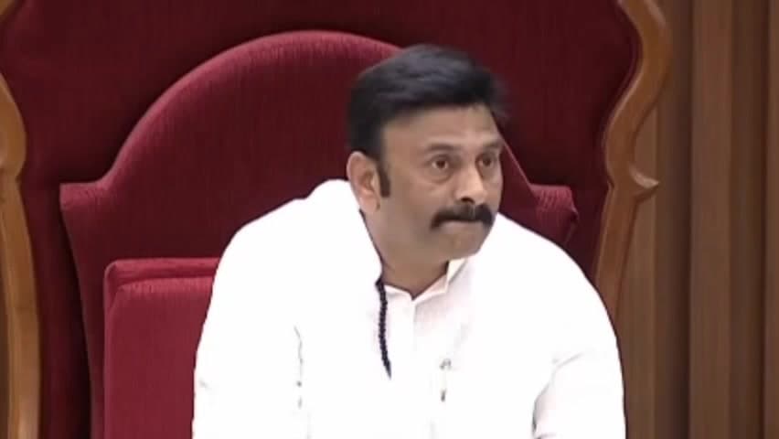 పాతపట్నం: వంశిధార నిర్వాసితులపై పెట్టిన కేసులను తక్షణమే ఉపసంహరించాలని ప్రభుత్వాన్నికోరిన mla గోవిందరావు