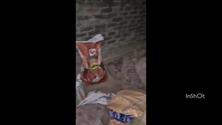 चिरैया: चिरैया पुलिस ने मोटनाजे गांव में की छापेमारी, 23 बोरा शराब हुआ जब्त