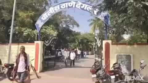 देगलूर: शहरातील भक्तापूर रोडवर विनापरवाना बेकादेशीररित्या 25 म्हैस जातीची जनावरे वाहतूक करतांना आली आढळून, गुन्हा नोंद