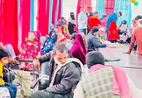 पयागपुर: पयागपुर तहसील में तहसीलदार ने एसआईआर नोटिस को लेकर की सुनवाई, उमड़ी भीड़