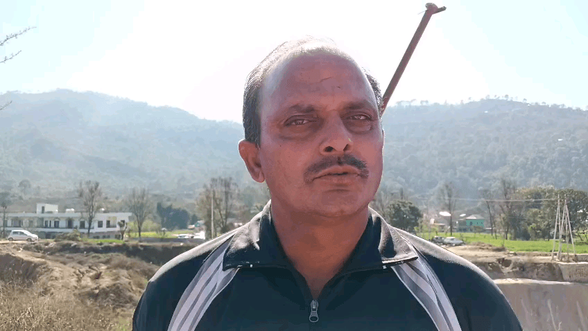 स्वारघाट: ब्रिज निर्माण में देरी से भड़के ग्रामीण, 10 महीनों से काम अटका हुआ है