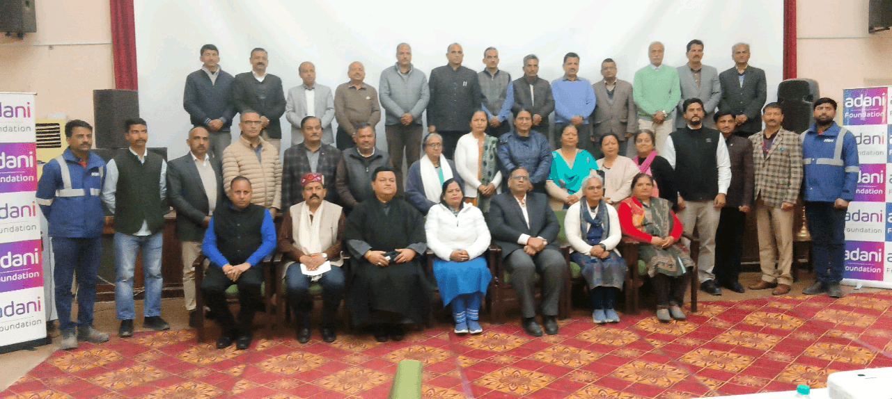 नमहोल: अडानी फाउंडेशन गागल सीमेंट वर्क्स बरमाना ने एसीसी डीएवी पब्लिक स्कूल के सहयोग से नशा निवारण जागरूकता कार्यक्रम आयोजित किया