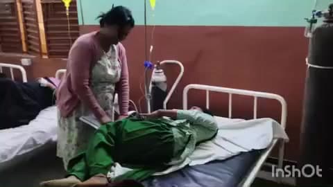 बालूमाथ: बनियों ग्राम के पास सड़क हादसे में तीन परीक्षार्थी घायल, एक रेफर