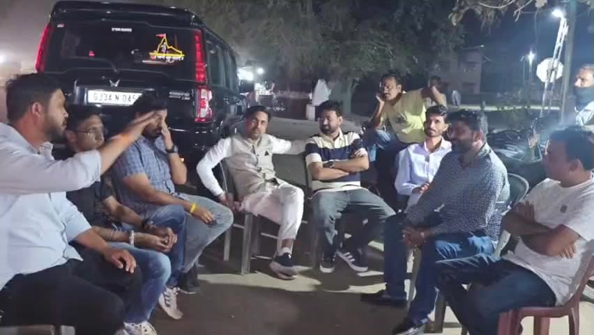 સંખેડા: જિલ્લા ભાજપના નવનિયુક્ત મહામંત્રીનું ગોલાગામડી ખાતે ભાજપની ટીમે ભવ્ય સ્વાગત કર્યું.